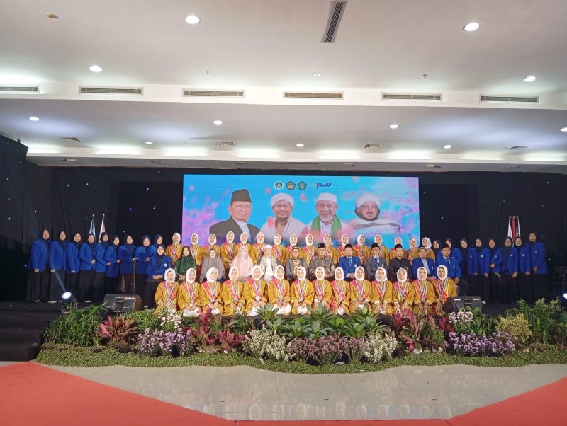 Haflah Ikhtitam Ad-Dirosah MTs dan MA Alif Laam Miim, Awal Perjuangan Santri dalam Berdakwah