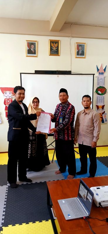 Perpustakaan Jendela Dunia SD Mujahidin 2 Diresmikan, Siap Kembangkan Literasi!
